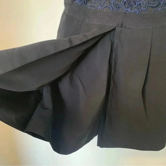 NWT Adelyn Rae lace navy black romper - Picture 5 of 6